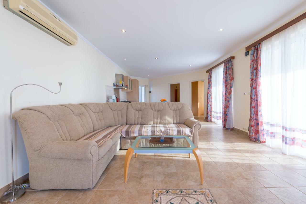 קאבטאט Apartment Fortuna מראה חיצוני תמונה