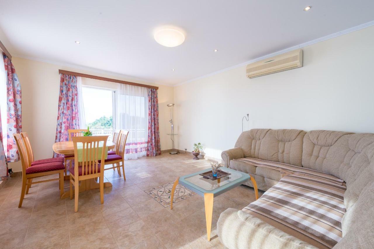 קאבטאט Apartment Fortuna מראה חיצוני תמונה